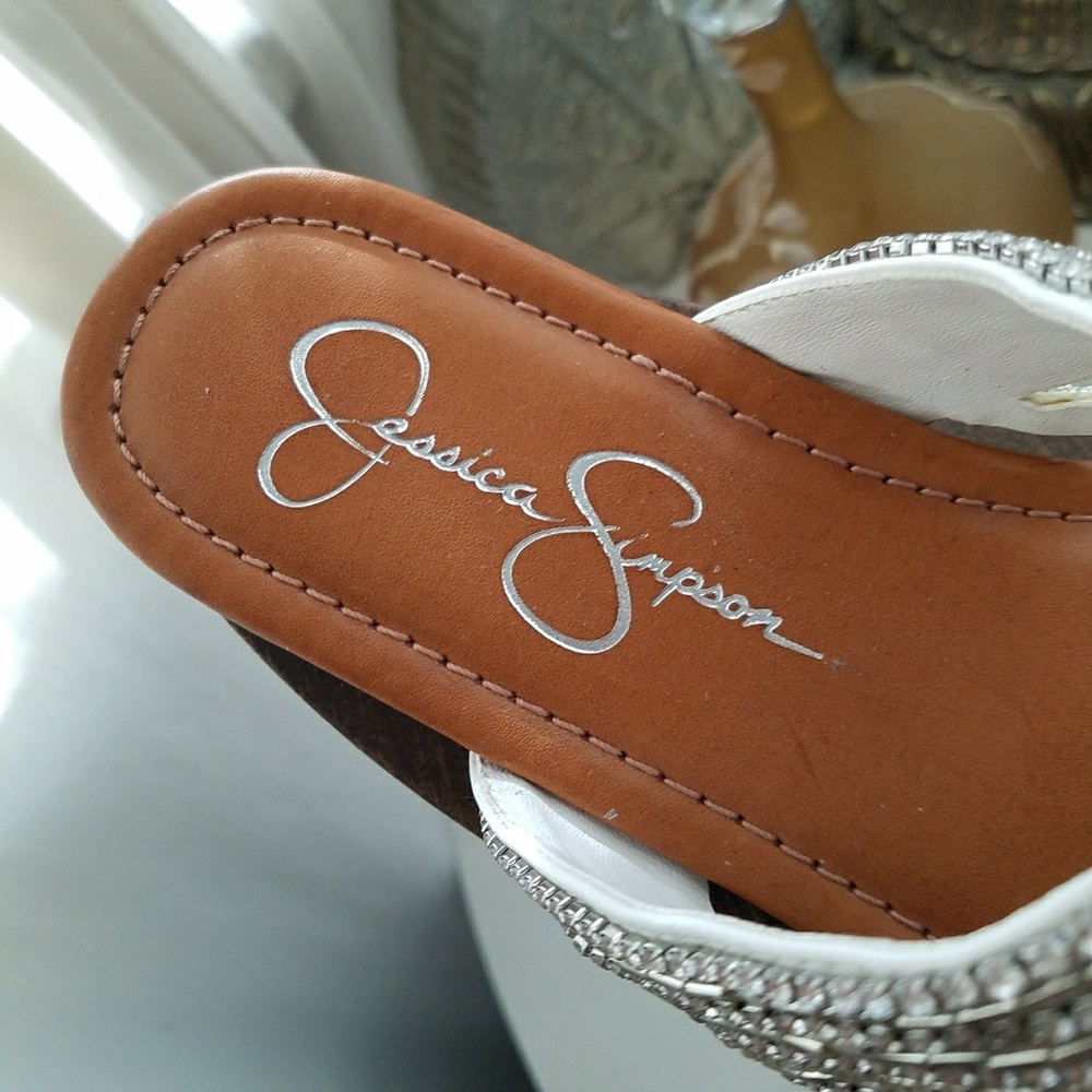 šJessica Simpsonš Foot Bling Sandies (6.5) - Picture 3 of 5